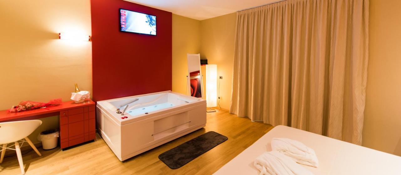Sweet Motel Verdello Luaran gambar